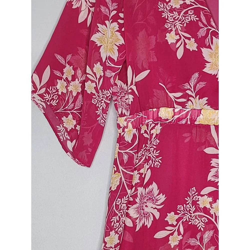 Vince Camuto Women's Pink V-neck Floral Chiffon Cover up‎  Duster Size Med